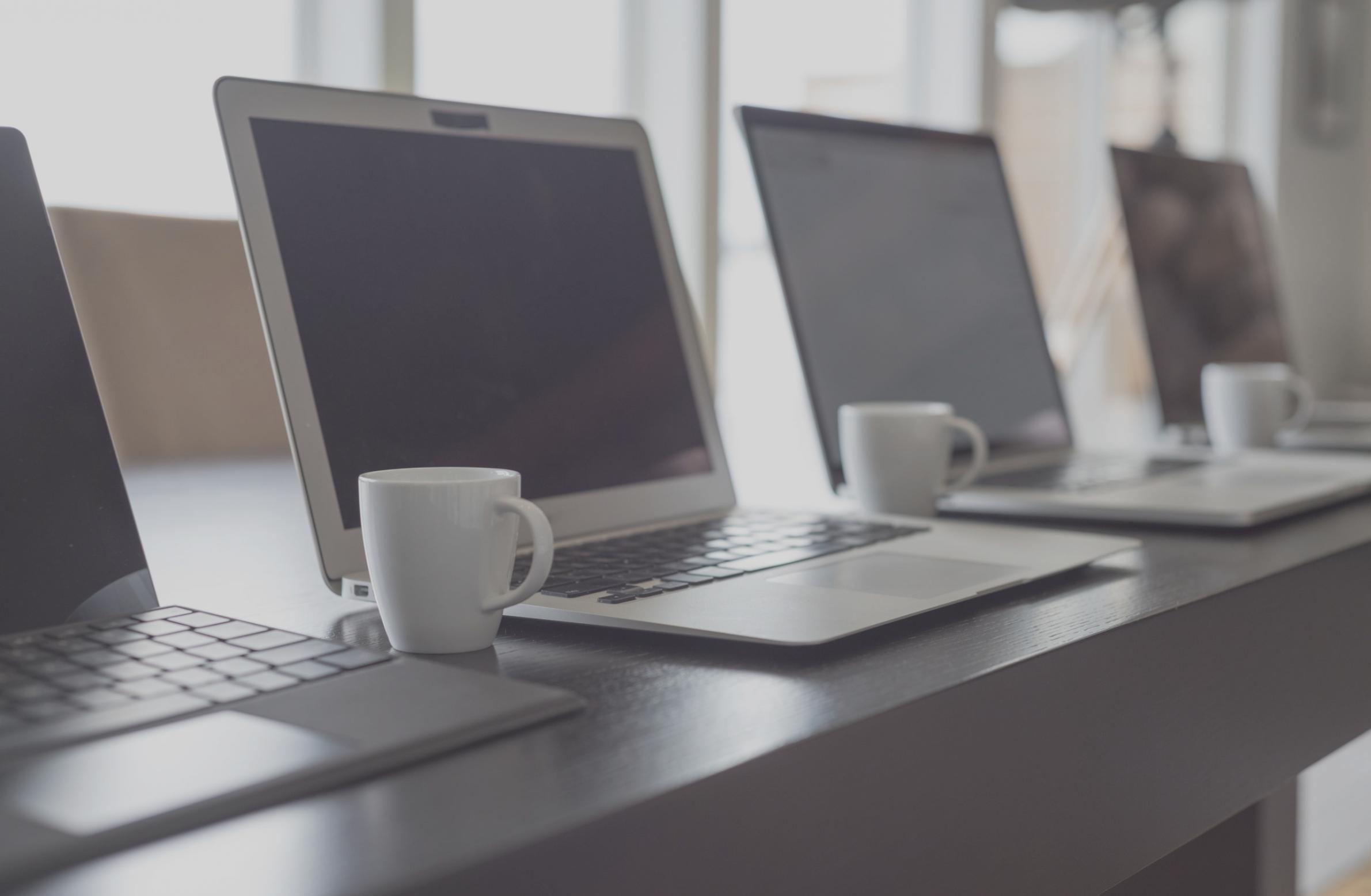 Sesión de trabajo en grupo sobre estrategia de contenidos